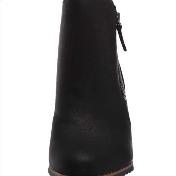 Naturalizer SOUL Size 7.5 Black Faux Leather Haley Wedge Ankle Boots - Picture 4 of 6